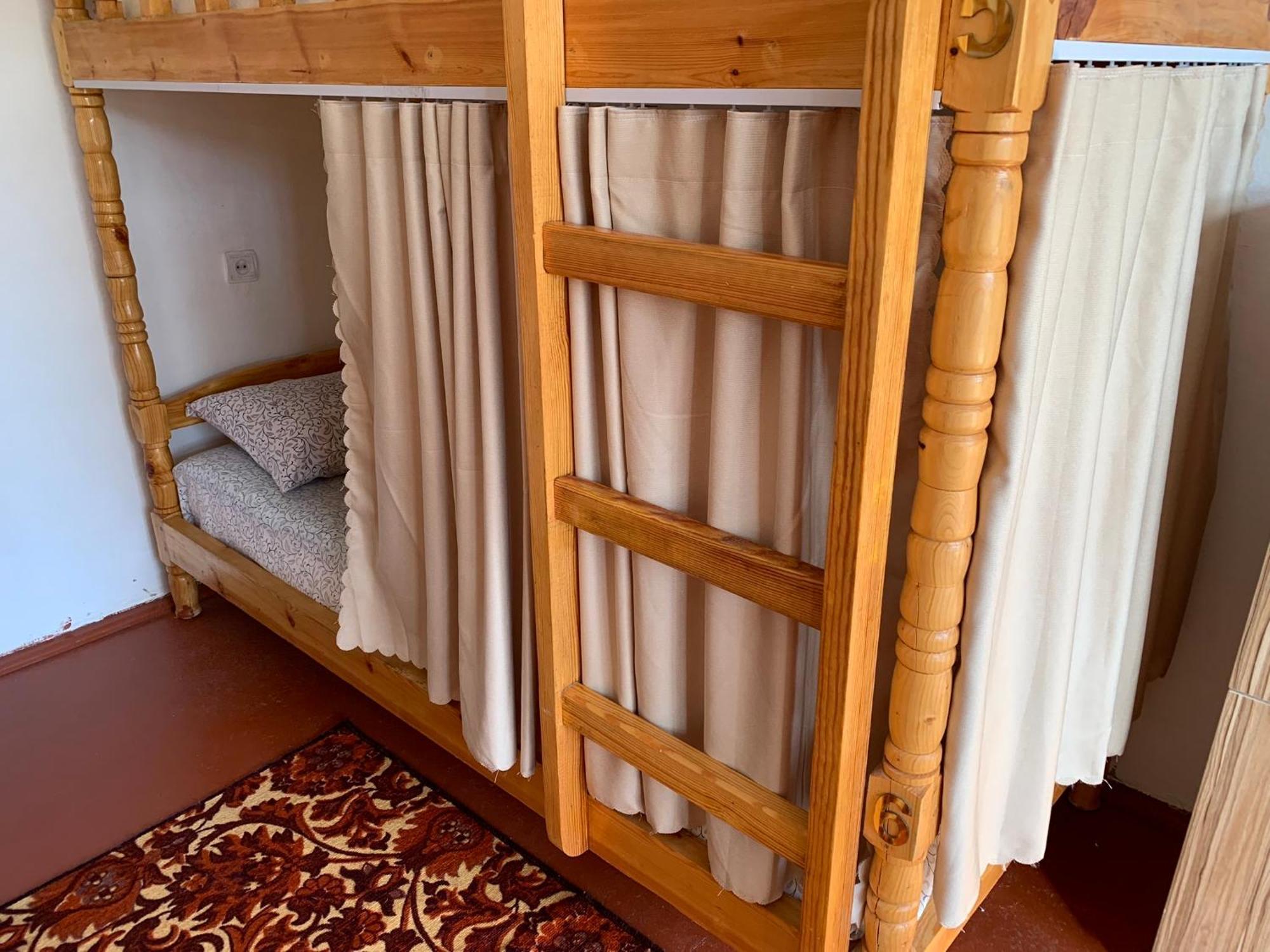 Salom Hostel Panjakent Bagian luar foto