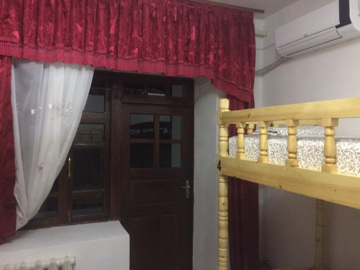 Salom Hostel Panjakent Bagian luar foto