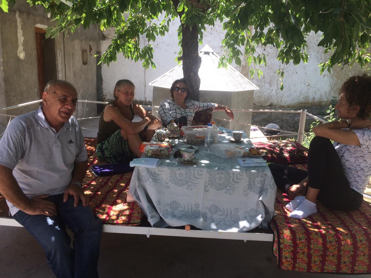Salom Hostel Panjakent Bagian luar foto