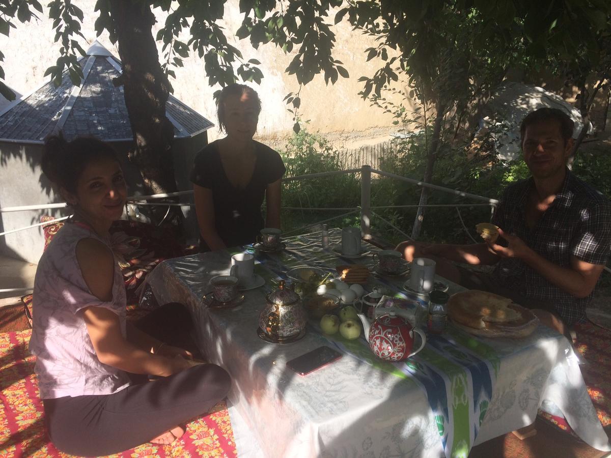 Salom Hostel Panjakent Bagian luar foto